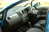 日産ティーダ15G（CVT）【試乗記】の画像