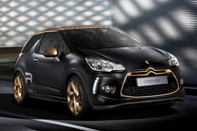 「シトロエンDS3レーシング マットゴールド」