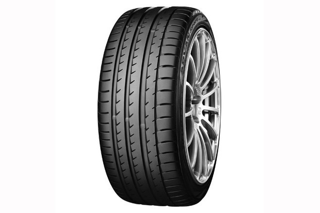 「ADVAN Sport V105」