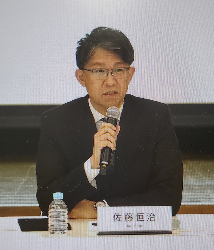 佐藤恒治氏（写真）の社長在任期間は、前社長である豊田章男氏の14年に対して3年と短いが、佐藤氏本人は「今の業界のスピード感を考えればしかるべき」と評価。今後、自動車産業全体にかかわる仕事に注力することについては、「日本をもっともっと元気にするよう役目を果たしていきたい」などと抱負を述べた。