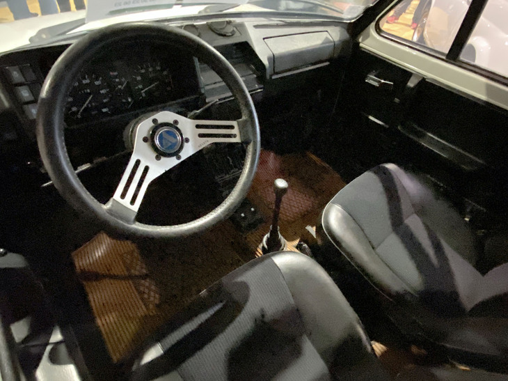 初代オーナーは、命の危険を感じながらも移動の自由を満喫していたのだろうか。