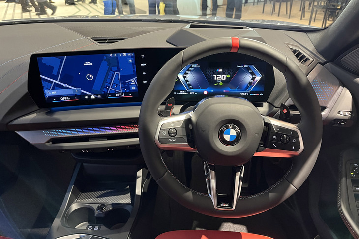 M235i xDriveグランクーペ（インストゥルメントパネル）