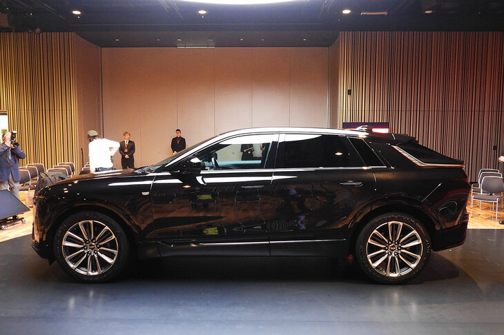 キャデラック・リリック（サイド）