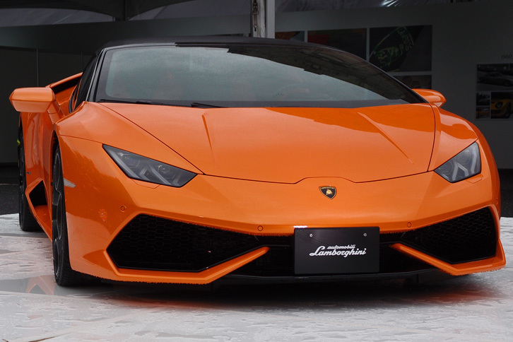 ランボルギーニ・ウラカンLP610-4 スパイダー