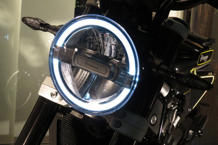 ハスクバーナ・スヴァルトピレン401