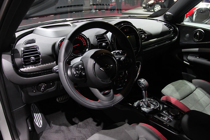 MINIジョンクーパーワークス クラブマン（インテリア）