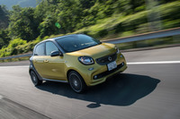 スマートBRABUSフォーフォー エクスクルーシブ（RR/6AT）【試乗記】の画像