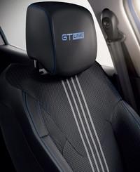 「ルノー・ルーテシア」にスポーティーな装いの限定車「GTライン」登場の画像