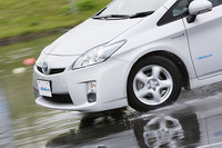 横浜ゴムの新エコタイヤに先行試乗！