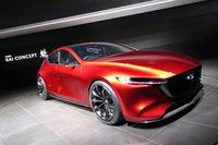 「マツダ魁コンセプト」
