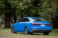 「A4 45 TFSIクワトロSライン」のボディーサイズは全長×全幅×全高＝4770×1845×1410mm、ホイールベースは2825mm。車重は1545kgと発表されている。