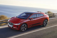 ジャガー初の量産型EV「Iペース」がデビュー