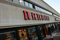 こちらは、筆者がナンニーニ氏と会った、シエナの環状道路近くにあるカフェ「NANNINI」支店。