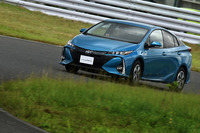 
	新型「プリウスPHV」は、最高135km/hまで、ガソリンエンジンを一切使わないEV走行ができる。
	