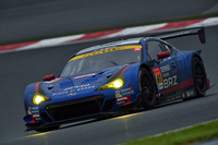 GT300クラスは、No.61 SUBARU BRZ R＆D SPORTがポール・トゥ・ウィンをきめた。
    