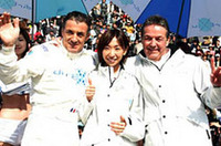 DPRディレクシブのシニア・エグゼクティブ・ディレクターに就任したアレジ（左）。中央は（株）ディレクシブの芳賀美里社長。同チームは、スーパーGT、F1へのステップアップカテゴリーのGP2に加え、フォーミュラ・ニッポンにも新たに参戦する。