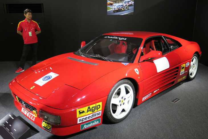 1993年に、初めてのワンメイクレースに用いられた「フェラーリ348チャレンジ」。