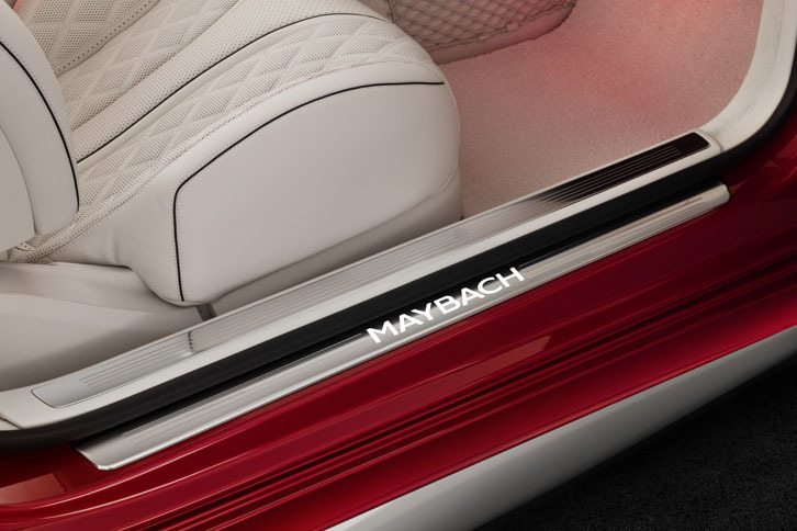 メルセデス・マイバッハS650カブリオレ（エクステリア）