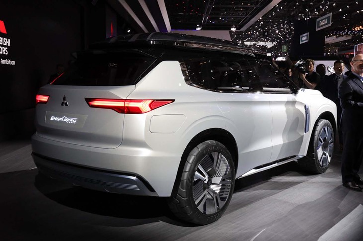 三菱エンゲルベルク ツアラー