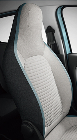 ルノー・トゥインゴ サンクS（シート）