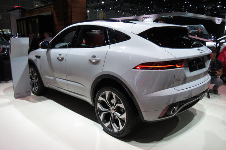 ジャガーEペース