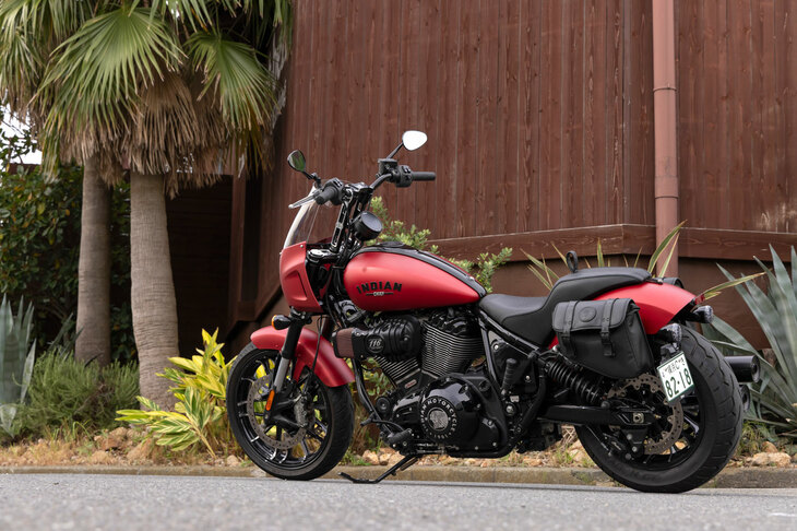 パフォーマンスクルーザーの「チーフ」シリーズのなかでも、特に走りに重きを置いたのが「スポーツチーフ」だ。試乗したマシンは、純正アクセサリーでカスタムされた車両だった。