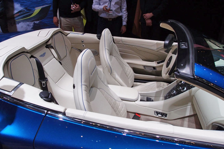 アストンマーティン・ヴァンキッシュS ヴォランテ