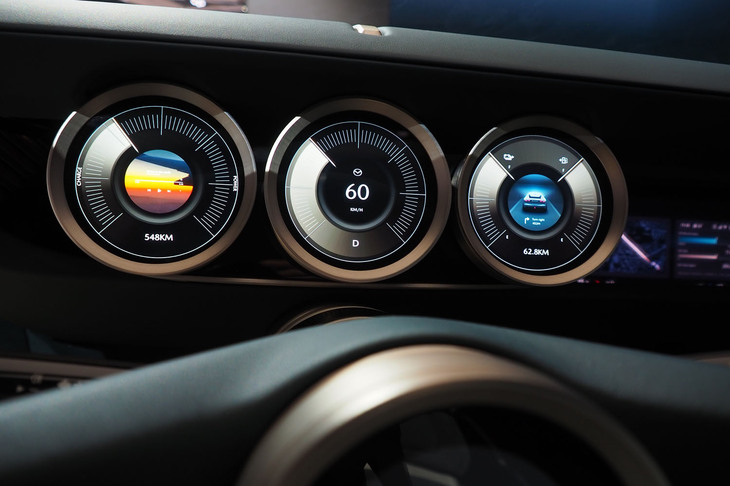 マツダ・ビジョンXクーペ