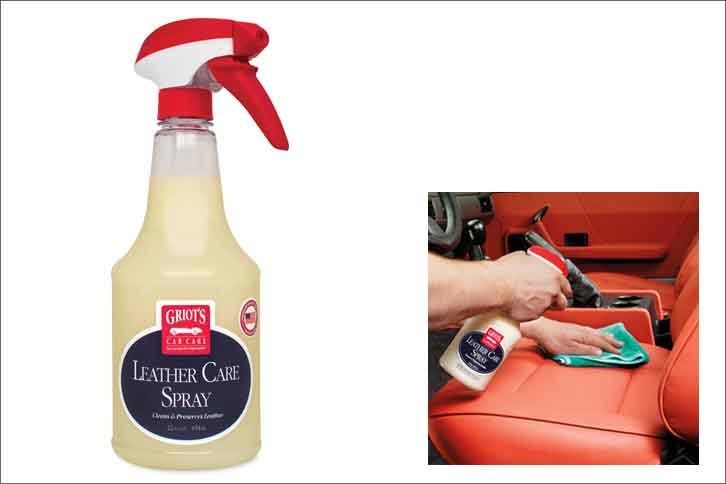 【インテリアケア】
	GRIOT'S GARAGE／グリオズ ガレージ　レザーケアスプレー 22オンス
	
	シートの色に影響を与えることなくひび割れを防止し、レザーシートを長持ちさせることが可能。スプレータイプで簡単に塗り伸ばすことができ、しかも短時間でシート地に潤いが浸透し、べたついたり滑ったりすることがない優れもの。クリーナー成分も配合されているので、栄養を与えつつ、自然と汚れも取り除いてくれる。
	
	内容量：651ml　価格：2808円（税込）　問い合わせ：LE GARAGE　03-3587-2785