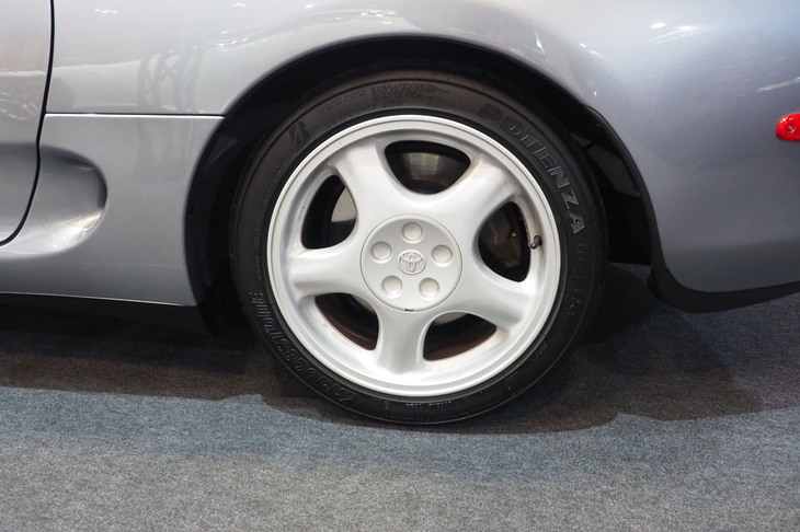 トヨタ・スープラ（A80型・1997年）