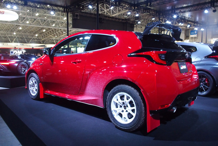 GRMNヤリス“ラリーパッケージ”（エクステリア）