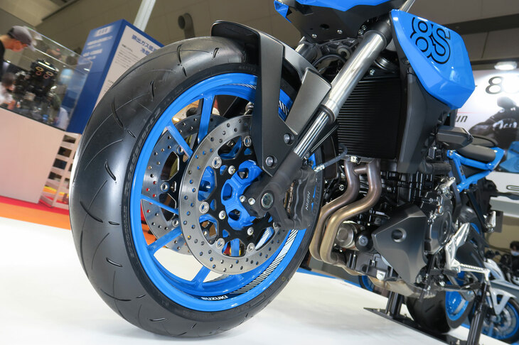スズキGSX-8S