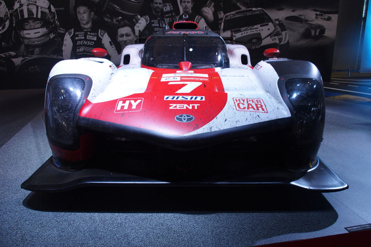 FIA世界耐久選手権ルマン24時間レースの2021年優勝車両「GR010 HYBRID」（7号車）。
