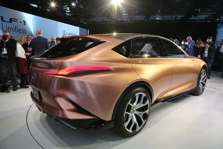 レクサスLF-1リミットレス（エクステリア）