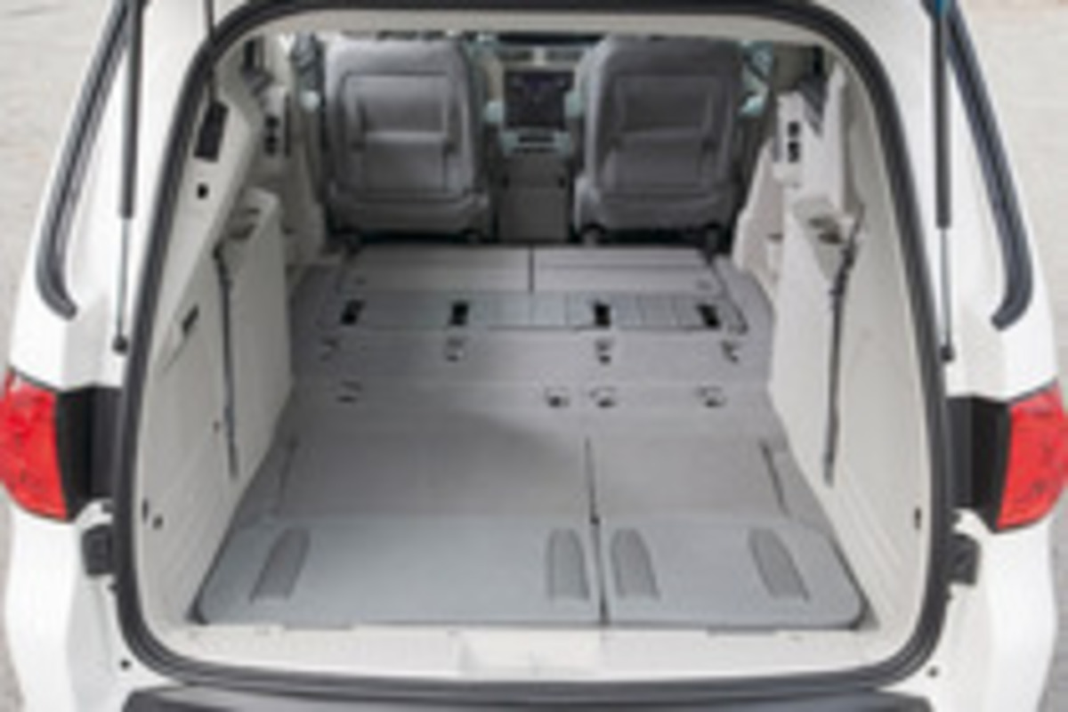 VWが新型ミニバン「ルータン」を発表 【ニュース】 - webCG