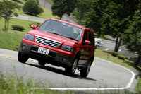 フォード・エスケープXLT（4WD/4AT）【試乗記】