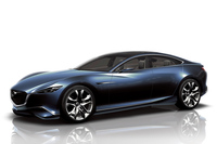 マツダのデザインテーマ「魂動－Soul of Motion」を体現するコンセプトカーとして、2010年9月に発表された「靭（SHINARI）」。このクルマの登場が、マツダのデザイン改革のはじまりだった。