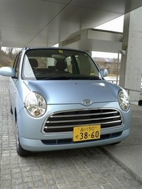 ミラ ジーノ」、ウケがよさそうな顔してます。