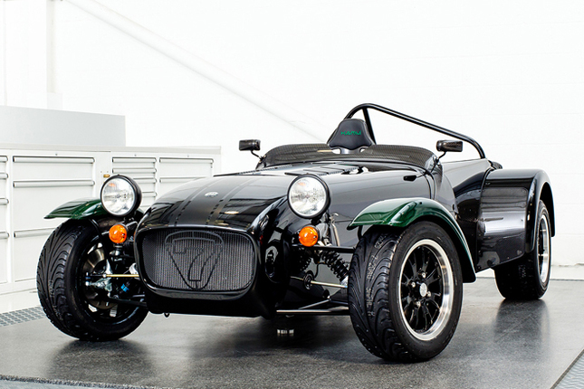 「ケータハム・セブン 小林可夢偉リミテッド・エディション」