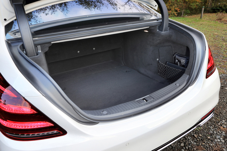 トランクルームの容量は510リッター。広々とした開口部の形状も特徴となっている。
