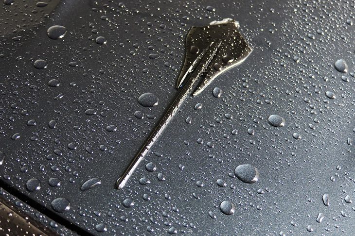 余談だが、「LT3」も「コンバーチブル」も取材日は雨にたたられた。……俺、何か悪いことしたかな？