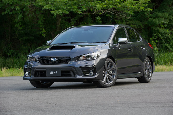 スバルWRX S4 2.0GT-S EyeSight