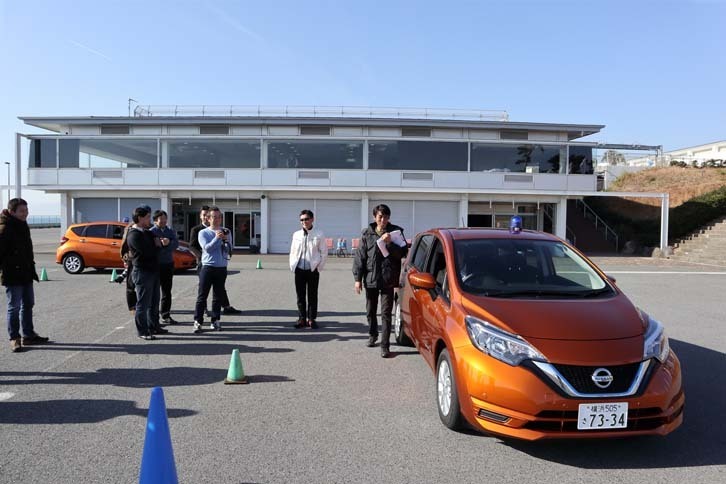 参加者の面々。競技は2日間にわたって開催され、全部で41人が参加した。
