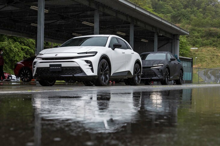 新生「トヨタ・クラウン」の第2弾として2023年秋に登場予定の「スポーツ」。同時期に「セダン」がデビューし、2024年には「エステート」が続く予定だ。