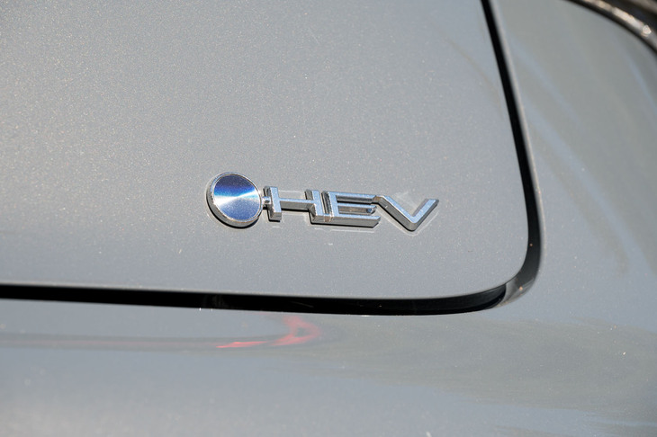 トヨタ・プリウスZ