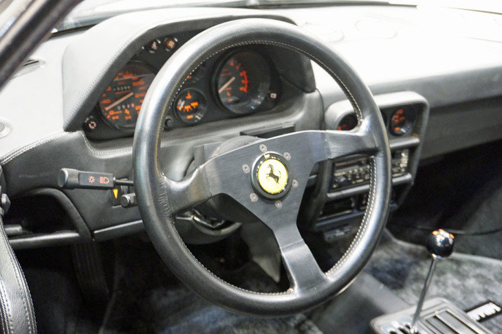 フェラーリ328GTB（1989年）／AUTO SPECIALE