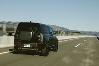 ディフェンダー110 V8カルパチアンエディション（4WD/8AT）【試乗記】の画像