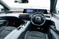 新山千春 ダンロップのWINTER MAXX ICE ProとSYNCHRO WEATHERを試すの画像