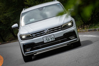 「TDIハイライン」以上のグレードには、LEDヘッドランプが標準装備となる。