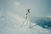 ゲレンデに通いまくっていたころに私が履いていたスキー板のブランドはプレシジョン。K2と並ぶおしゃれブランドとして人気だったような気がする。当時はオーリンを見れば「エリート！」と憧れ、オガサカを見れば「硬派！」と尊敬した。